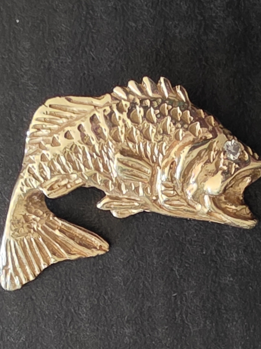 14kt Gold Fish Pendant With Diamond Eye.